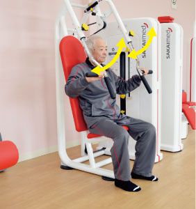 チェストプレス